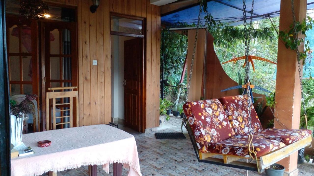 Secret View Homestay Ella Esterno foto