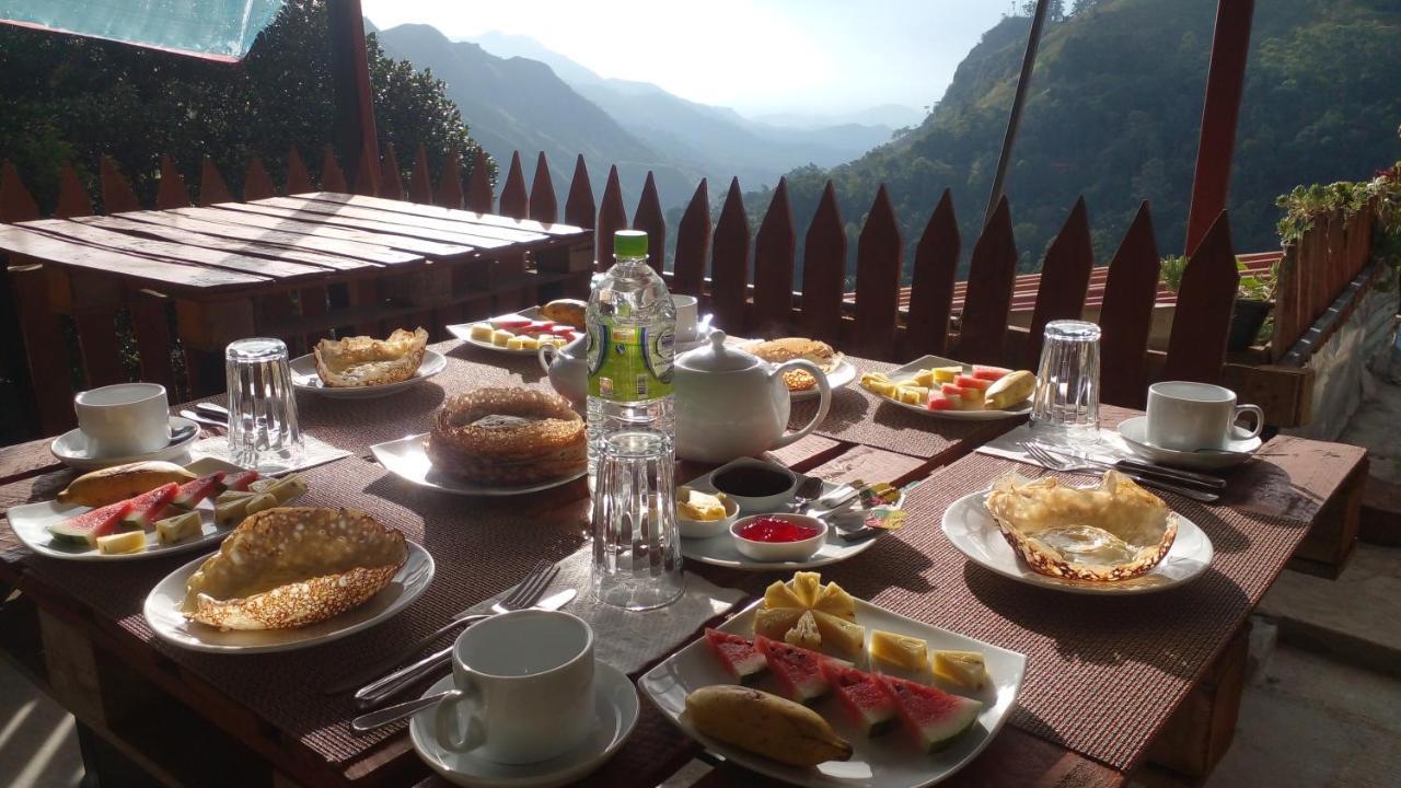 Secret View Homestay Ella Esterno foto