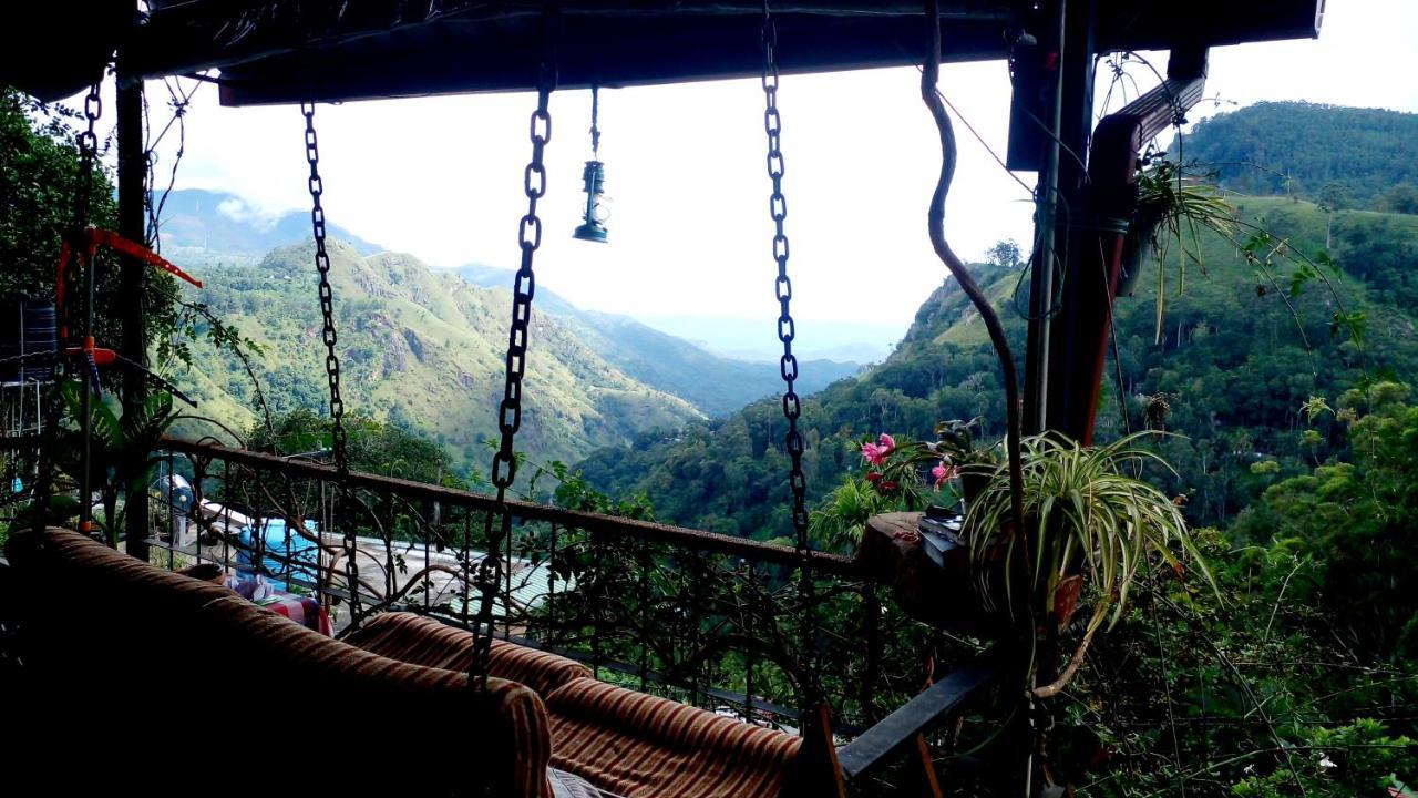 Secret View Homestay Ella Esterno foto
