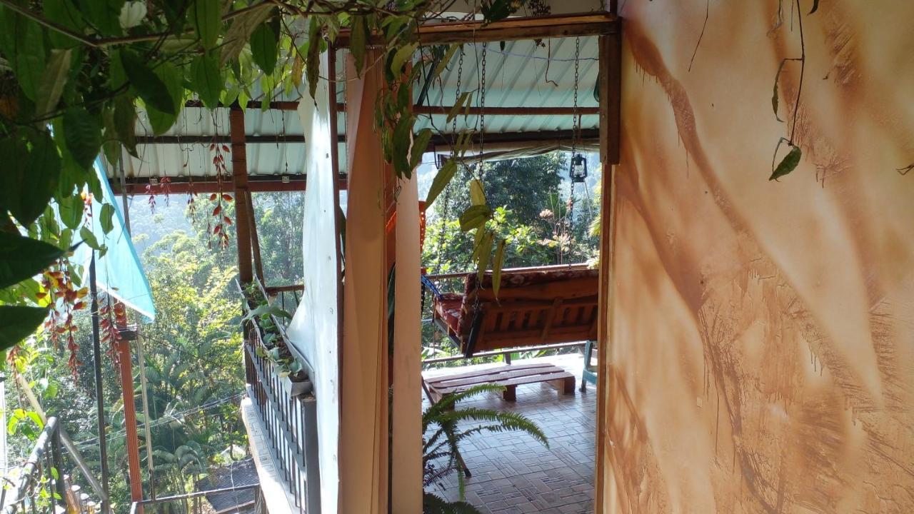 Secret View Homestay Ella Esterno foto