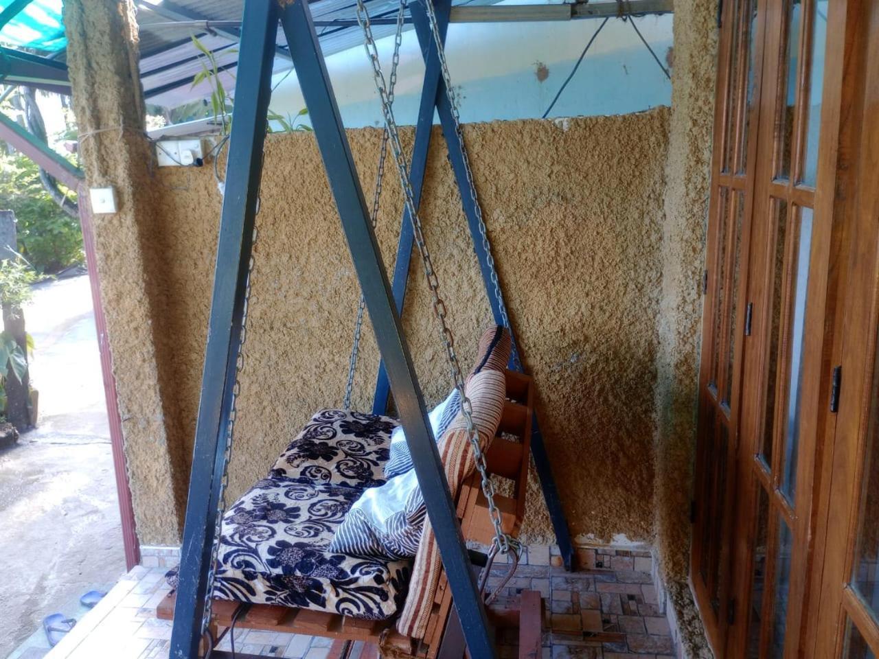 Secret View Homestay Ella Esterno foto